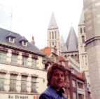 (1976-09) A Tournai avec mes cousines